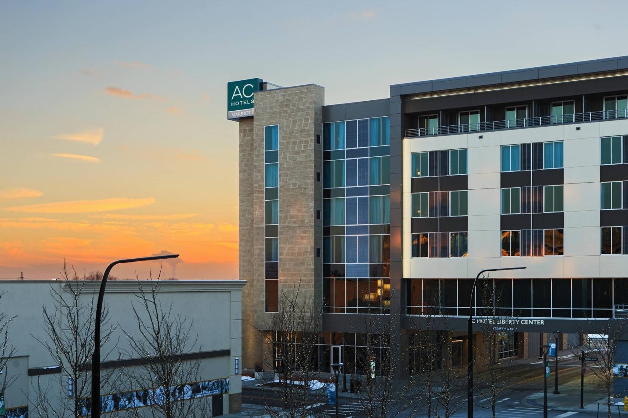 Ac Hotel Cincinnati At Liberty Center West Chester Exterior foto