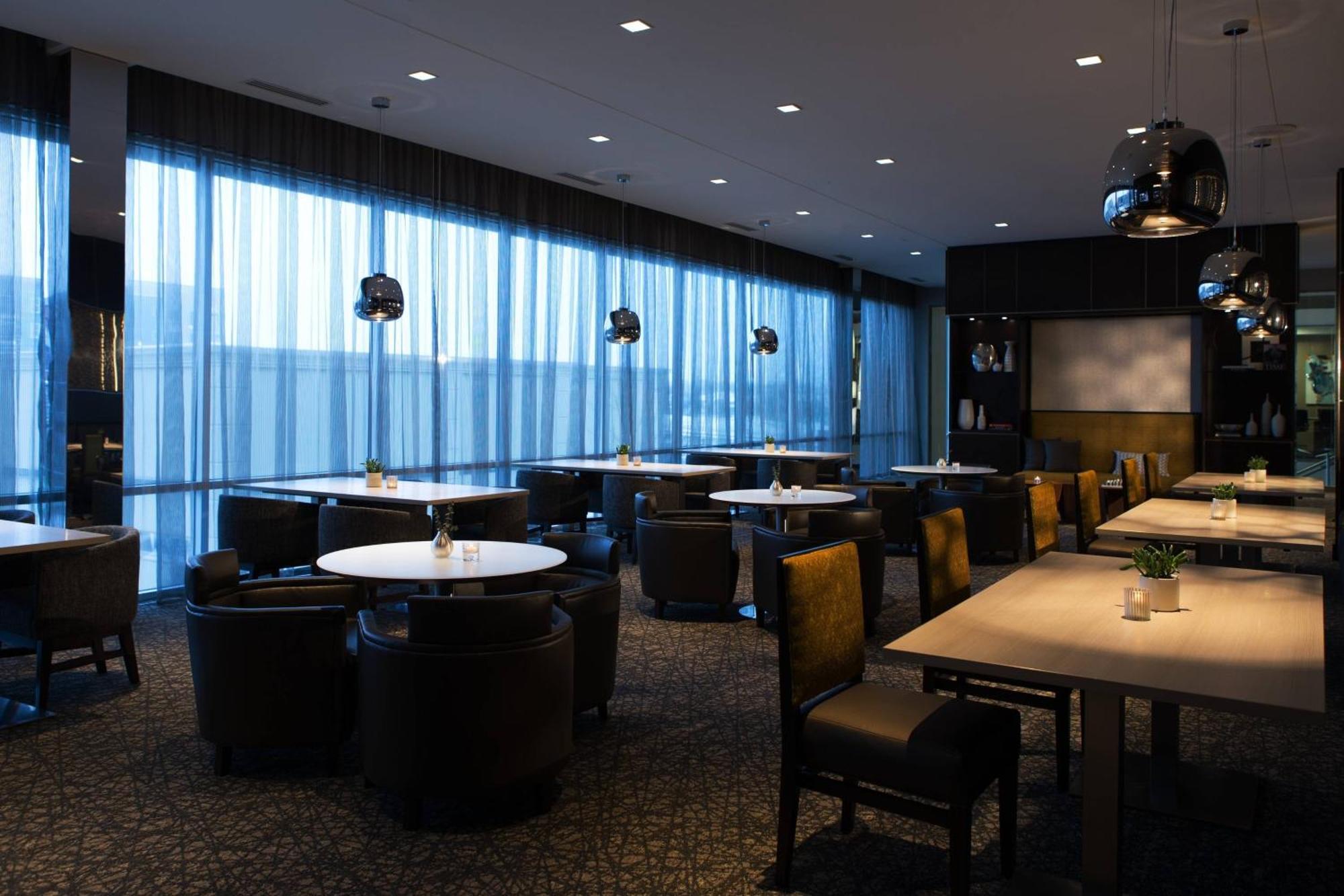 Ac Hotel Cincinnati At Liberty Center West Chester Exterior foto