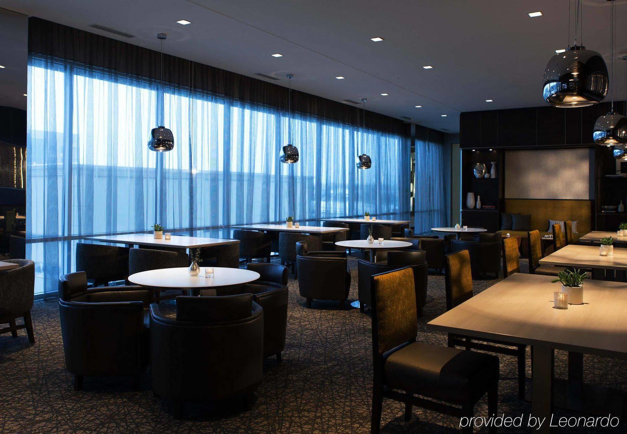 Ac Hotel Cincinnati At Liberty Center West Chester Exterior foto
